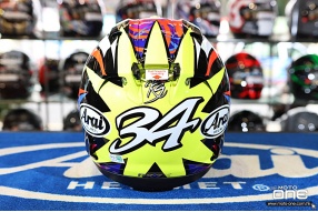 ARAI RX-7X SCHWANTZ 30TH 經典史雲斯Kevin Schwantz 30週年復刻版拉花賽車頭盔抵港