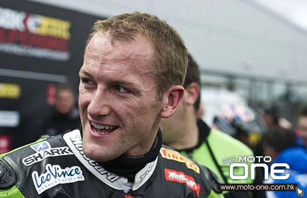 SHARK TOM SYKES