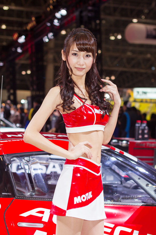 Tokyo Auto Salon 2013 girls