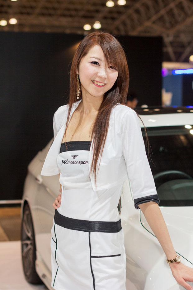 Tokyo Auto Salon 2013 girls