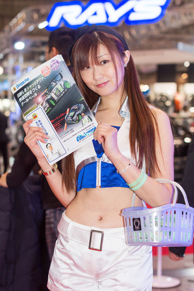 Tokyo Auto Salon 2013 girls