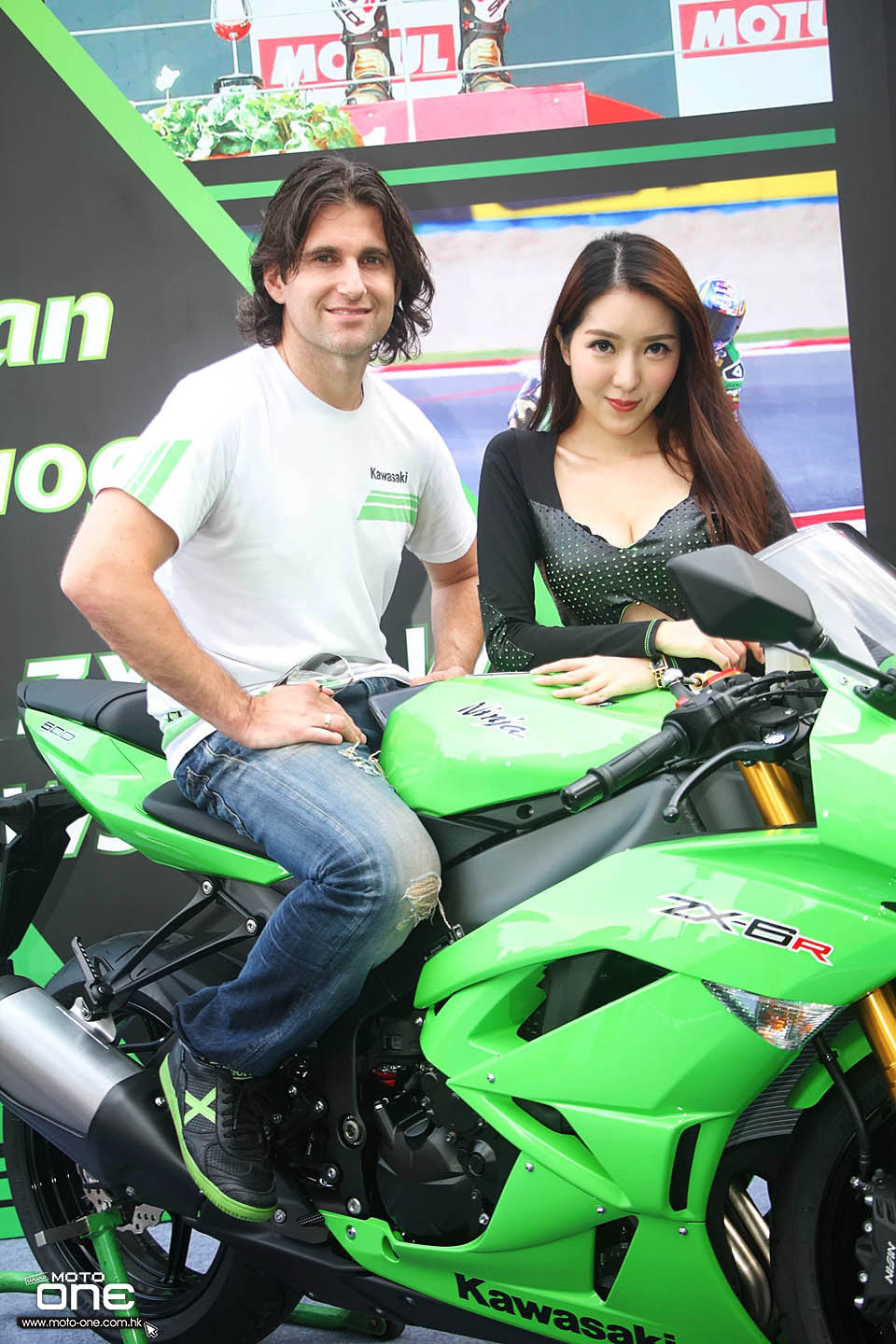 2016 HK MOTORCYCLESHOW girls