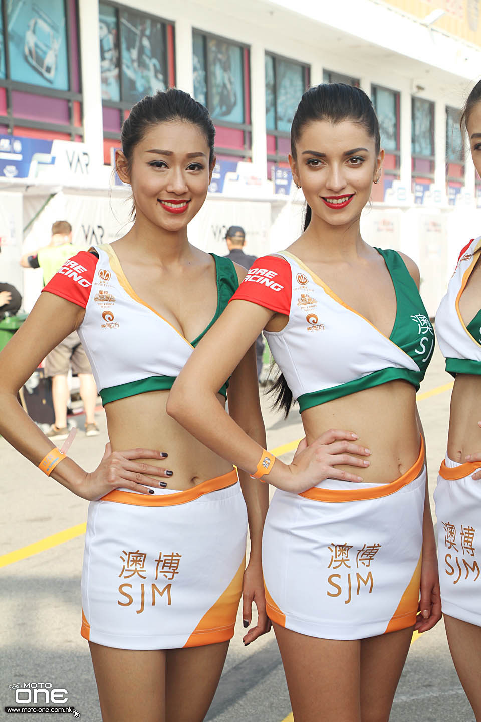 2016 MACAU GP RACING GIRLS