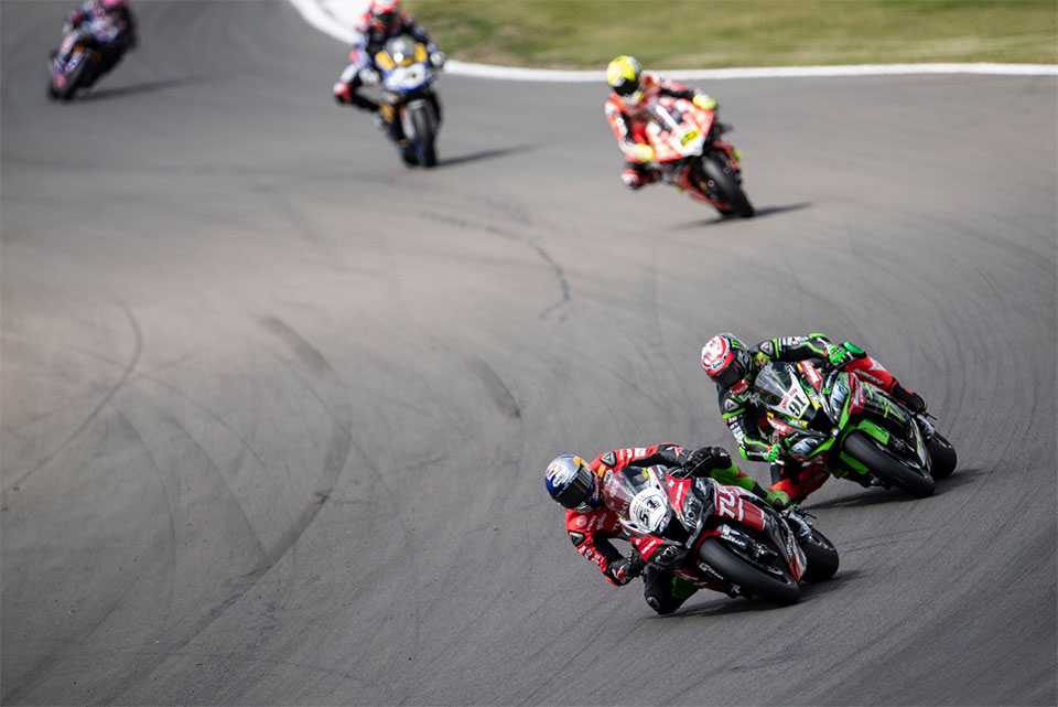 2019_wsbk british race2