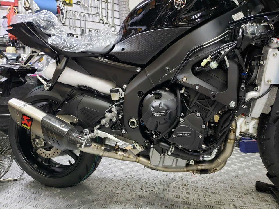 2020 YAMAHA YZF-R6 SILVER STAR