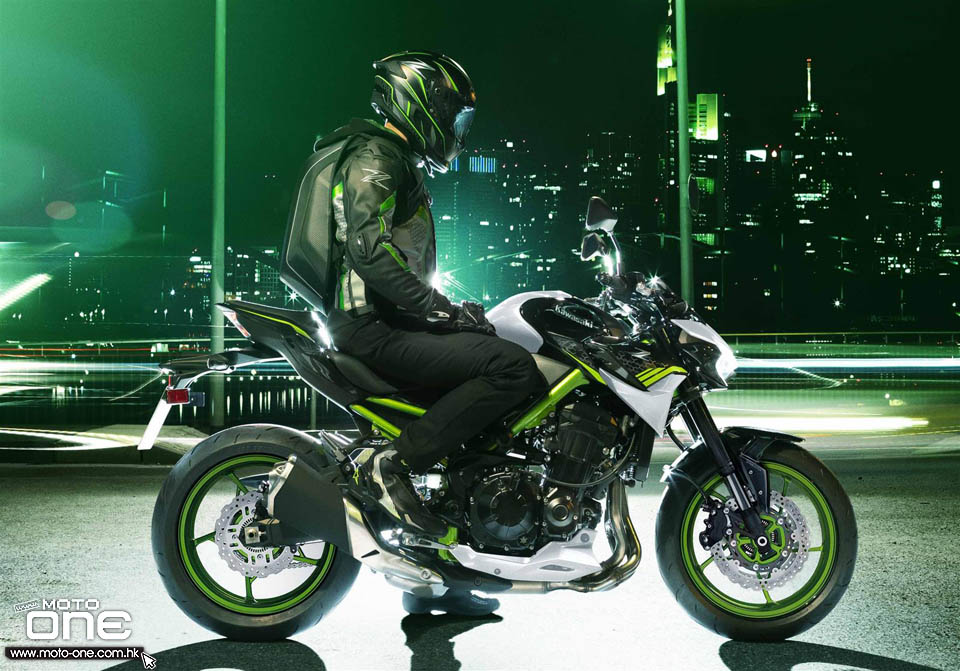 2021 KAWASAKI Z900